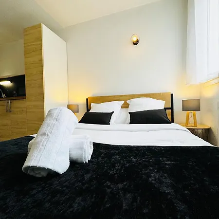 139 Salengro - - Insa *